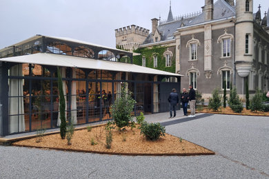 Réalisation d'une façade de maison champêtre.