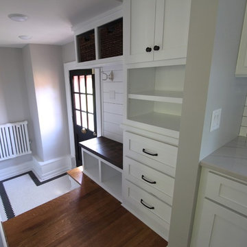 Dundee Omaha - Kitchen/ Dining/ Entry Remodel