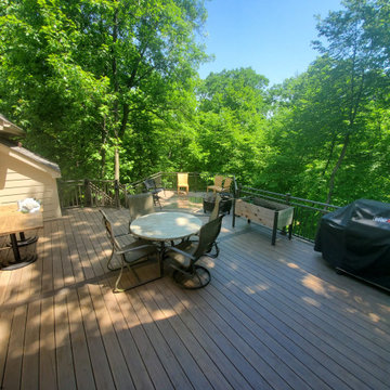 Stone Tile with Timbertech