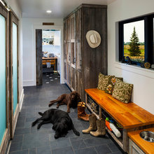 mudroom