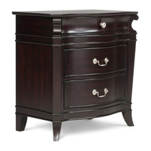 deb_moorebedroom