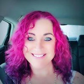 Laura Collins's photo