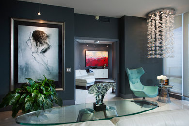 Inspiration for a hallway remodel in Tampa