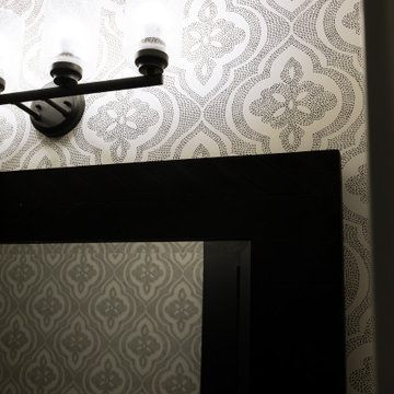 Sophisticated & Modern: A seamless blend of classic & contemporary elements.