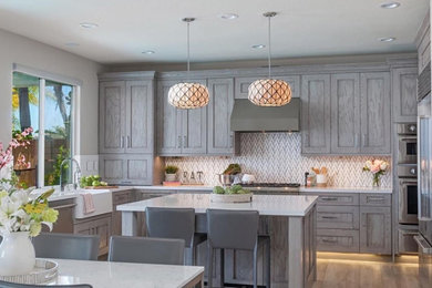 Trendy kitchen photo in San Diego