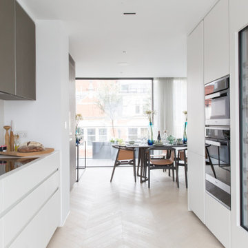 Contemporary Duplex Apartment Bloomsbury