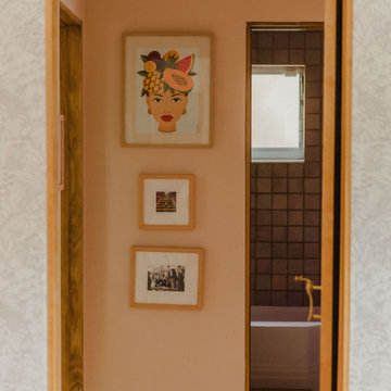 Jungle House - Bathrooms