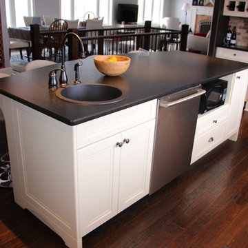 Silver's Corners - Cream Transitional