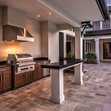 Outdoor Kitchen