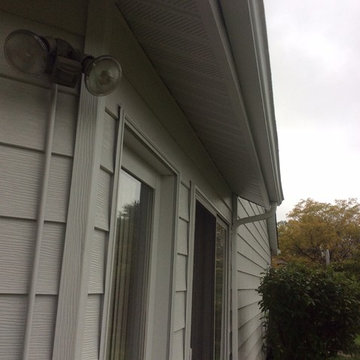 Hip ridge vent