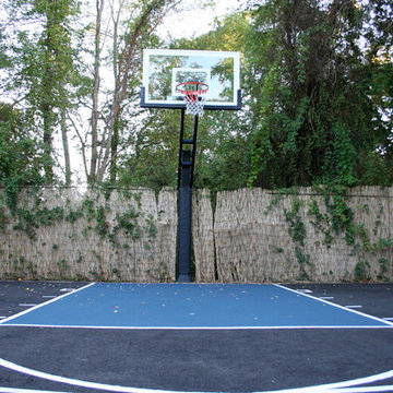 Craig W's Pro Dunk Gold Basketball System on a 40x25 in Bellport, NY