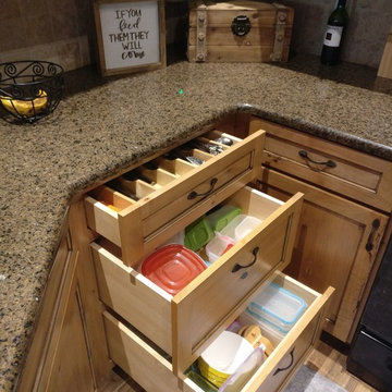 Thompson Cabinet Refacing
