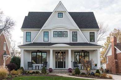 Farmhouse exterior home photo in Chicago