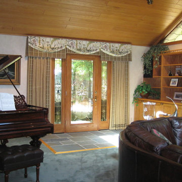 LAKE HOUSE