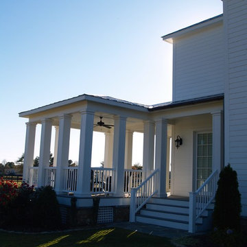 Equestrian Estate: Side Entry