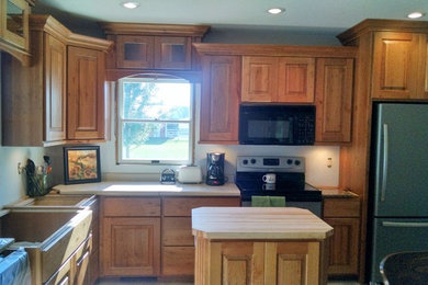 Elegant kitchen photo in Minneapolis