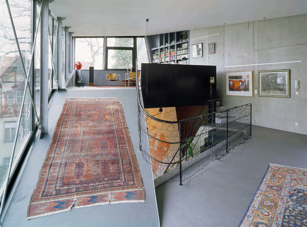 Contemporary Living Room by heisenbergbrenner - architekten