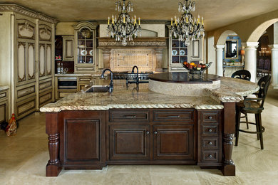 Kitchen - mediterranean kitchen idea in Denver