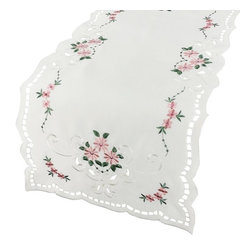 Xia Home Fashions - Daisy Collection 15"x72" Table Runner, Rose Red - Table Runners