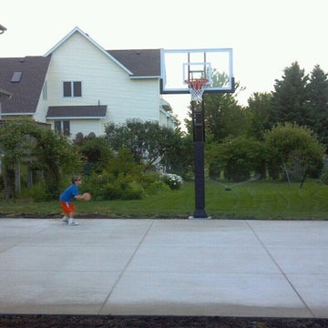 Brian I's Pro Dunk Gold Basketball System on a 30x34 in Cottage Grove, MN