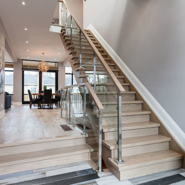 295 Jones St.
