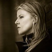 Laura Nadeau's photo