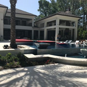 367 - Luxurious Pool with Fire Balls and Infinity Edge