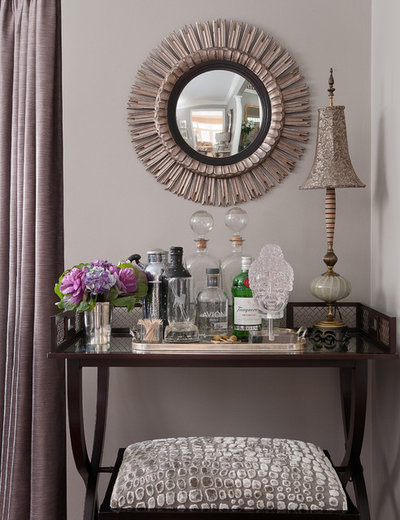 Классический Гостиная by Susan Glick Interiors