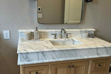 Example of a bathroom design in Other