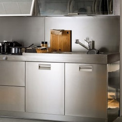 Arclinea Italia - Kitchen Cabinetry