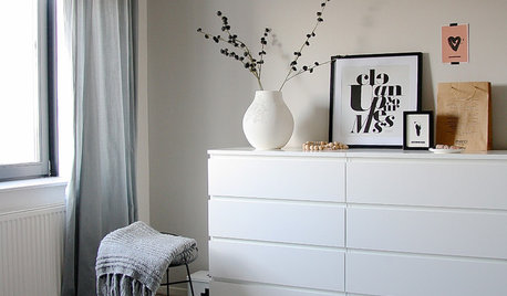 How to Cover Windows Above a Radiator