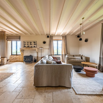 Design d'espace & Décoration Batisse de 220m2 pour transformation en Gite