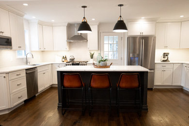 Kitchen - kitchen idea in Philadelphia