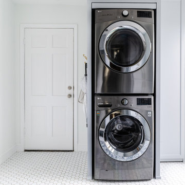North Star Landing | Transitional Utility Room