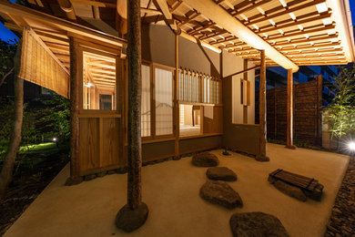 東京23区にある和風のおしゃれな住まいの写真