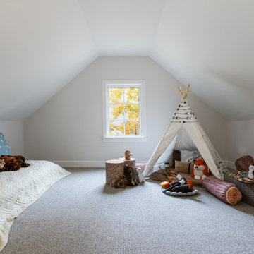 Custom Home Build: Carriage House with Rustic Charm and Modern Amenities in Midd