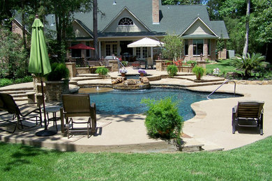 Inspiration for a pool in Houston.