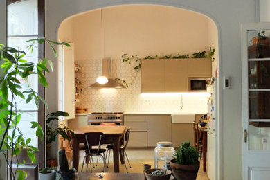 This is an example of a rustic kitchen in Barcelona.