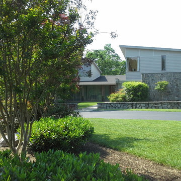 Allentuck Landscaping Co: A Contemporary Home in Potomac, Maryland