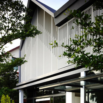 2 Holland Grove