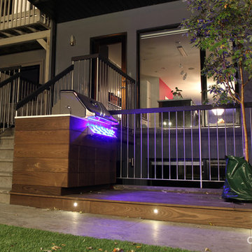 Small and Hip in Trinity Bellwoods
