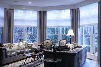 Example of a trendy living room design in Chicago