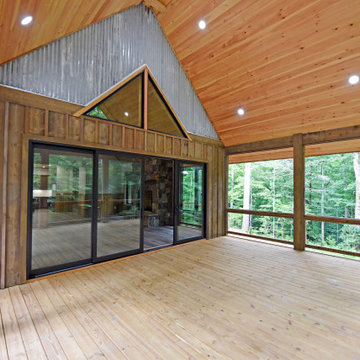 Off Grid Lodge