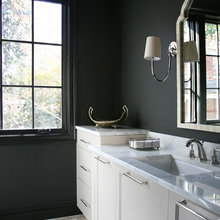 mom/s bathroom