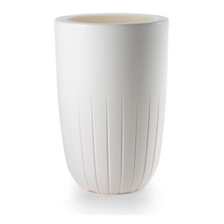 Fiori Valentino Planter - Outdoor Plant Pots & Planters