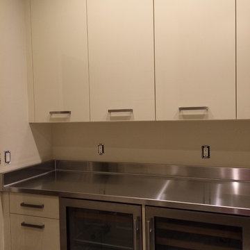 LAUNDRY / UTILITY ROOM