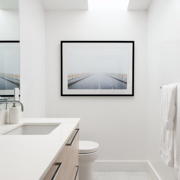 Bathroom - Contemporary