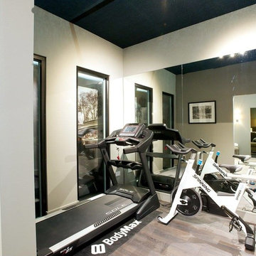 Ventura Design Manhattan Loft Show House