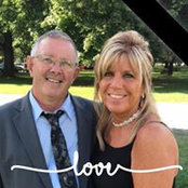 Lori Lewis's photo