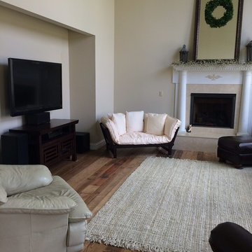 LaGrange, KY Residence Antique Oak Classic Mix Flooring